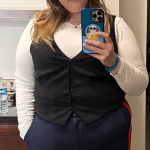 Black Button-Up Vest - good American